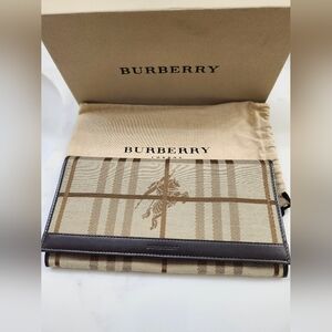 Burberry Haymarket Check Continental Flap Wallet W/box And Tags